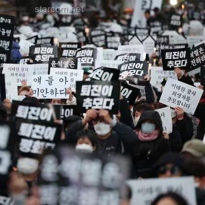 朝鲜公布驱逐舰下水事故调查结果与韩国“世越号”沉船事件的对比分析